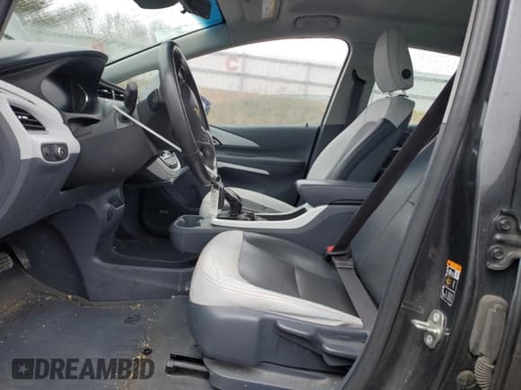 ✅ 2017 Chevrolet Bolt EV Premier • VIN: 1G1FX6S08H4165846 • Lot: 52784055. Wystawiony na Copart z przebiegiem 136 998 mil. Bezpłatny archiwum sprzedaży aukcyjnych z USA i szczegółowy raport historii pojazdu na DreamBid. Zdjęcie 7.