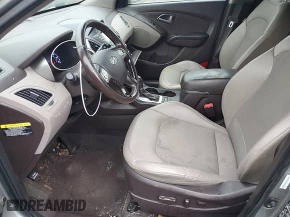 2014 Hyundai Tucson SE z VIN KM8JU3AG5EU871347, wystawiony jako Copart lot #69580135 z przebiegiem 131 350 mil mil oraz Czysty tytuł • Clean title. Historia ofert i sprzedaży dostępna na DreamBid. Obrazek 7.