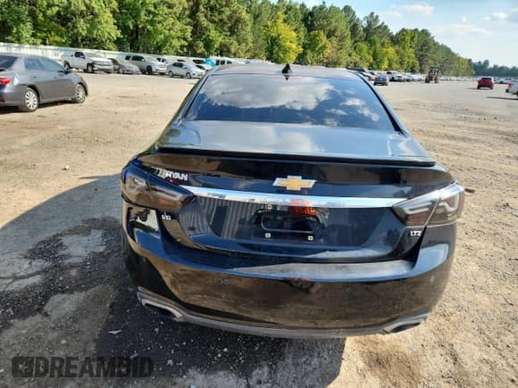 ✅ 2015 Chevrolet Impala LTZ • VIN: 1G1165S32FU129195 • Лот: 85872495. Опубликован ранее на Copart с пробегом 155 116 миль. Бесплатный доступ к архиву аукционных продаж из США и подробный отчёт об истории автомобиля на DreamBid. Изображение 6.