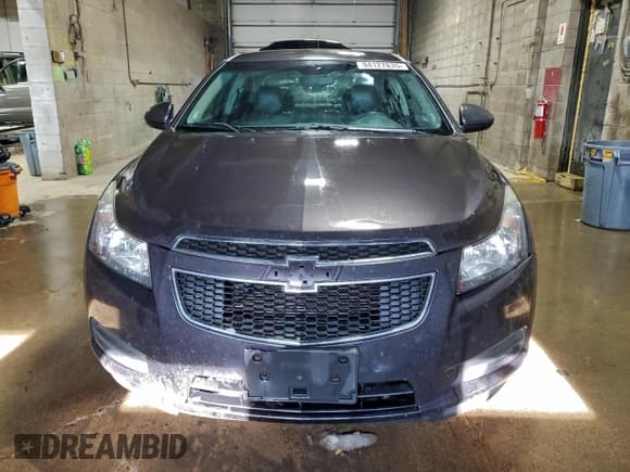 ✅ 2014 Chevrolet Cruze 2LT • VIN: 1G1PE5SBXE7308893 • Лот: 94127635. Опубликован ранее на Copart с пробегом 145 659 миль. Бесплатный доступ к архиву аукционных продаж из США и подробный отчёт об истории автомобиля на DreamBid. Изображение 5.