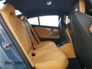 ✅ 2022 BMW M8 Competition • VIN: WBSGV0C08NCJ05489 • Lot: 44151035. Wystawiony na Copart z przebiegiem 25 902 mil. Bezpłatny archiwum sprzedaży aukcyjnych z USA i szczegółowy raport historii pojazdu na DreamBid. Zdjęcie 10.