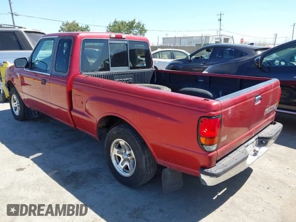 ✅ 1999 Mazda B-Series SE • VIN: 4F4YR16C0XTM13441 • Лот: 42900423. Опубликован ранее на IAAI с пробегом 138 108 миль. Бесплатный доступ к архиву аукционных продаж из США и подробный отчёт об истории автомобиля на DreamBid. Изображение 3.