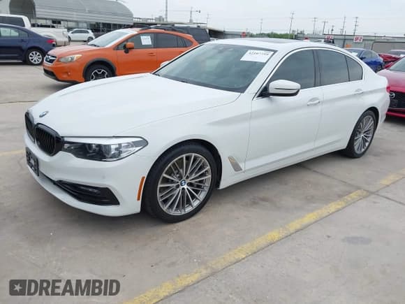 ✅ 2018 BMW 5 Series 530i • VIN: WBAJA5C54JWA39338 • Lot: 42107759. Listed on IAAI with 97,037 mi. Free auction sales archive from the USA and detailed vehicle history report at DreamBid. Image 2.