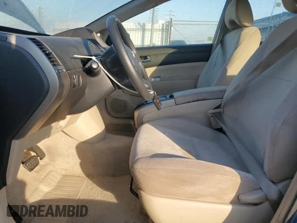 ✅ 2004 Toyota Prius • VIN: JTDKB20UX40053862 • Lot: 87481975. Wystawiony na Copart z przebiegiem 117 008 mil. Bezpłatny archiwum sprzedaży aukcyjnych z USA i szczegółowy raport historii pojazdu na DreamBid. Zdjęcie 7.