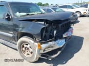 ✅ 2005 GMC Yukon SLE • VIN: 1GKEC13V55R124251 • Lot: 42570095. Wystawiony na IAAI z przebiegiem 265 431 mil. Bezpłatny archiwum sprzedaży aukcyjnych z USA i szczegółowy raport historii pojazdu na DreamBid. Zdjęcie 12.