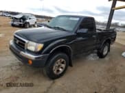 ✅ 2000 Toyota Tacoma • VIN: 4TAPM62N0YZ585518 • Лот: 85562214. Опубликован ранее на Copart с пробегом 262 736 миль. Бесплатный доступ к архиву аукционных продаж из США и подробный отчёт об истории автомобиля на DreamBid. Изображение 1.