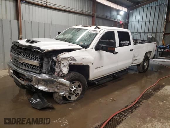 ✅ 2019 Chevrolet Silverado 2500HD Work Truck • VIN: 1GC1KREY8KF140119 • Lot: 87234585. Wystawiony na Copart z przebiegiem 134 169 mil. Bezpłatny archiwum sprzedaży aukcyjnych z USA i szczegółowy raport historii pojazdu na DreamBid. Zdjęcie 1.
