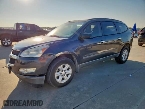 2012 Chevrolet Traverse LS with VIN 1GNKREEDXCJ370952, listed as a Copart auction lot 84251275 with 185,471 mi miles and Salvage title. Bid and sale history available at DreamBid. Image 1.