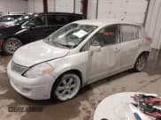 ✅ 2007 Nissan Versa SL • VIN: 3N1BC13E27L404639 • Lot: 43867750. Listed on IAAI with 133,879 mi. Free auction sales archive from the USA and detailed vehicle history report at DreamBid. Image 2.