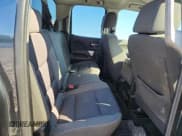 ✅ 2018 Chevrolet Silverado 1500 LT • VIN: 1GCVKREC4JZ239703 • Lot: 84910215. Wystawiony na Copart z przebiegiem Nie podano. Bezpłatny archiwum sprzedaży aukcyjnych z USA i szczegółowy raport historii pojazdu na DreamBid. Zdjęcie 10.