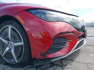 ✅ 2023 Mercedes-Benz EQE 350 • VIN: W1KEG1CB3PF031678 • Lot: 43264087. Wystawiony na IAAI z przebiegiem 15 856 mil. Bezpłatny archiwum sprzedaży aukcyjnych z USA i szczegółowy raport historii pojazdu na DreamBid. Zdjęcie 6.