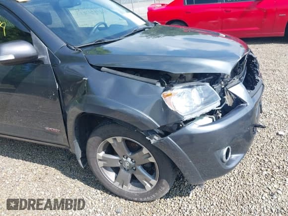 ✅ 2012 Toyota RAV4 Sport • VIN: JTMRK4DV9C5107828 • Lot: 42430899. Listed on IAAI with 109,768 mi. Free auction sales archive from the USA and detailed vehicle history report at DreamBid. Image 18.