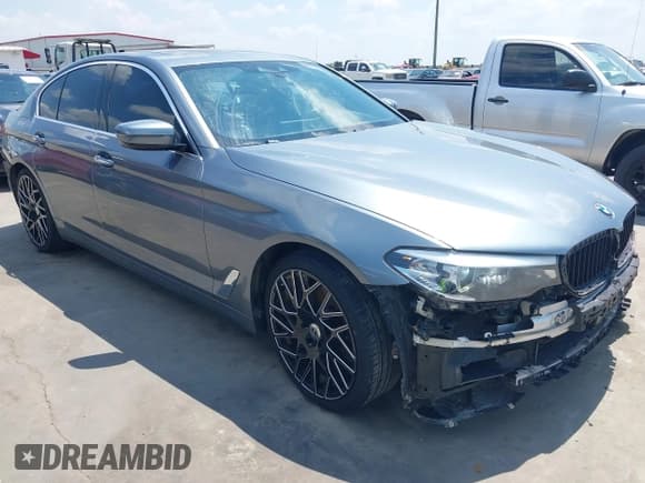 ✅ 2018 BMW 5 Series 540i • VIN: WBAJE5C5XJG918032 • Lot: 43003510. Listed on IAAI with 85,193 mi. Free auction sales archive from the USA and detailed vehicle history report at DreamBid. Image 1.