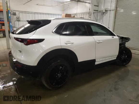 ✅ 2022 Mazda CX-30 Premium • VIN: 3MVDMBDY5NM432362 • Lot: 81769285. Listed on Copart with 13,259 mi. Free auction sales archive from the USA and detailed vehicle history report at DreamBid. Image 3.