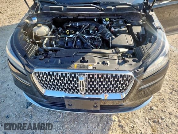 ✅ 2022 Lincoln Corsair Standard • VIN: 5LMCJ1C99NUL01787 • Lot: 80515695. Wystawiony na Copart z przebiegiem 140 180 mil. Bezpłatny archiwum sprzedaży aukcyjnych z USA i szczegółowy raport historii pojazdu na DreamBid. Zdjęcie 12.