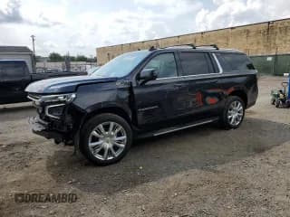 ✅ 2023 Chevrolet Suburban High Country • VIN: 1GNSKGKL4PR318428 • Lot: 65628925. Wystawiony na Copart z przebiegiem 37 751 mil. Bezpłatny archiwum sprzedaży aukcyjnych z USA i szczegółowy raport historii pojazdu na DreamBid. Zdjęcie 1.