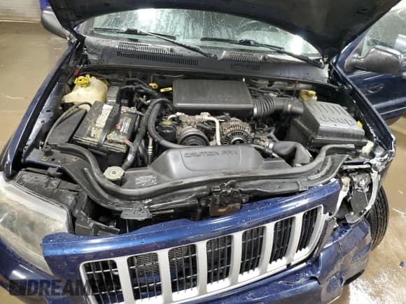 ✅ 2004 Jeep Grand Cherokee Laredo • VIN: 1J4GW48N94C275420 • Lot: 92297595. Listed on Copart with 213,183 mi. Free auction sales archive from the USA and detailed vehicle history report at DreamBid. Image 11.