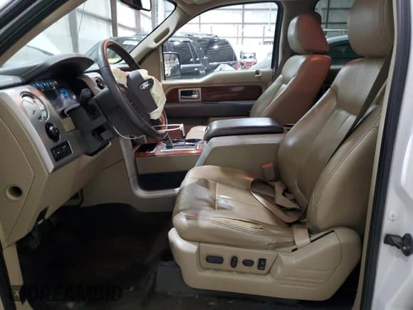 ✅ 2010 Ford F-150 XL • VIN: 1FTFW1EV2AFB42982 • Lot: 91041675. Listed on Copart with 258,609 mi. Free auction sales archive from the USA and detailed vehicle history report at DreamBid. Image 7.