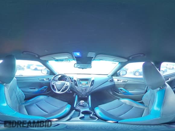 ✅ 2016 Hyundai Veloster Turbo R-Spec • VIN: KMHTC6AE7GU262288 • Lot: 43949035. Wystawiony na Copart z przebiegiem 52 989 mil. Bezpłatny archiwum sprzedaży aukcyjnych z USA i szczegółowy raport historii pojazdu na DreamBid. Zdjęcie 12.