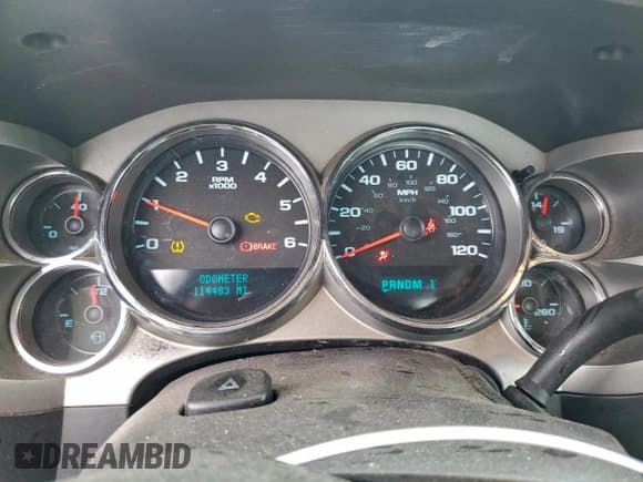 ✅ 2009 Chevrolet Silverado 2500HD Work Truck • VIN: 1GCHK44K79E126775 • Лот: 93675525. Опубликован ранее на Copart с пробегом 114 483 миль. Бесплатный доступ к архиву аукционных продаж из США и подробный отчёт об истории автомобиля на DreamBid. Изображение 9.