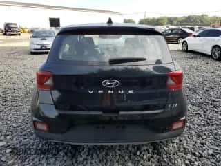 2021 Hyundai Venue SE z VIN KMHRB8A30MU069323, wystawiony jako Copart lot #68531914 z przebiegiem 59 533 mil mil oraz Szkoda całkowita • Salvage title. Historia ofert i sprzedaży dostępna na DreamBid. Obrazek 6.