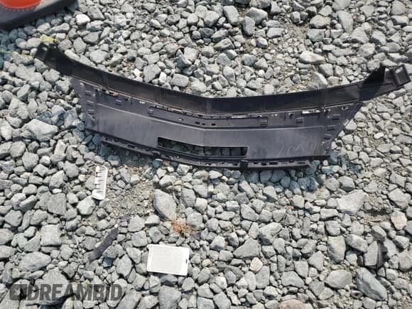 ✅ 2019 Chevrolet Impala LT • VIN: 2G11Z5SA0K9150558 • Лот: 70097154. Опубликован ранее на Copart с пробегом 94 879 миль. Бесплатный доступ к архиву аукционных продаж из США и подробный отчёт об истории автомобиля на DreamBid. Изображение 14.