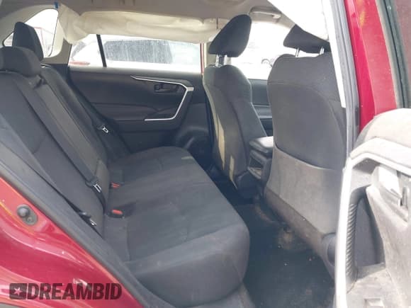 ✅ 2020 Toyota RAV4 LE • VIN: 2T3F1RFV4LW103386 • Лот: 43260619. Опубликован ранее на IAAI с пробегом 124 405 миль. Бесплатный доступ к архиву аукционных продаж из США и подробный отчёт об истории автомобиля на DreamBid. Изображение 8.