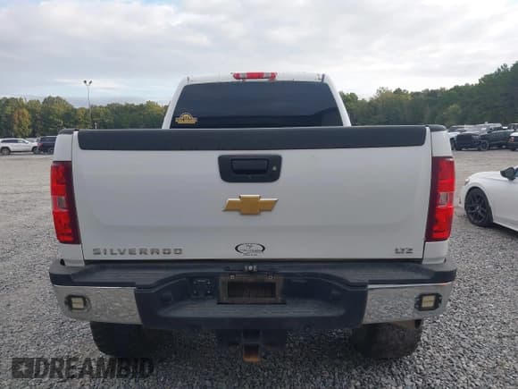 ✅ 2013 Chevrolet Silverado 2500HD LTZ • VIN: 1GC1KYE83DF108790 • Лот: 43396484. Опубликован ранее на IAAI с пробегом 194 275 миль. Бесплатный доступ к архиву аукционных продаж из США и подробный отчёт об истории автомобиля на DreamBid. Изображение 16.