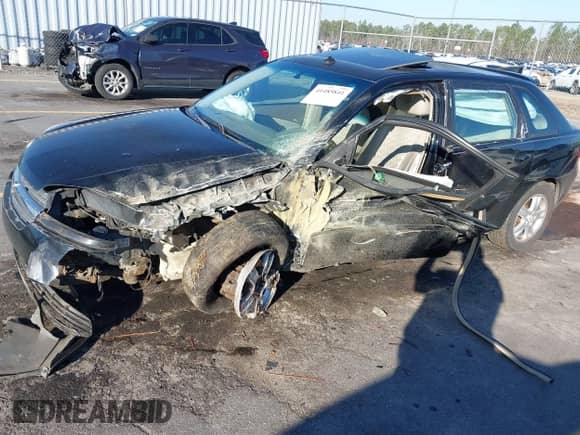 2005 Chevrolet Malibu Maxx LS с VIN 1G1ZT64825F261077, выставлен на аукционе IAAI как лот 41485841 с пробегом Не указан миль и . История ставок и продаж доступна на DreamBid. Изображение 6.