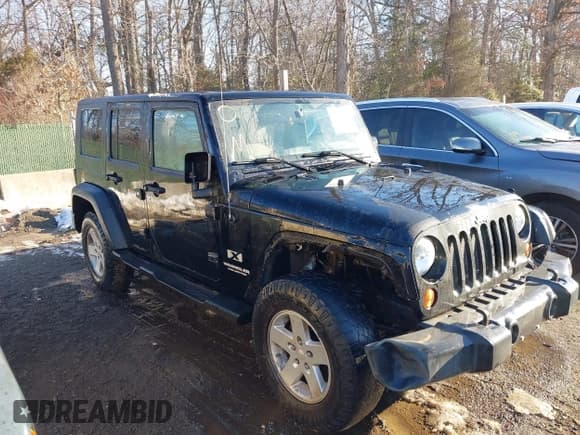 ✅ 2008 Jeep Wrangler Unlimited X • VIN: 1J4GA39148L640449 • Lot: 41327715. Listed on IAAI with 167,148 mi. Free auction sales archive from the USA and detailed vehicle history report at DreamBid. Image 1.