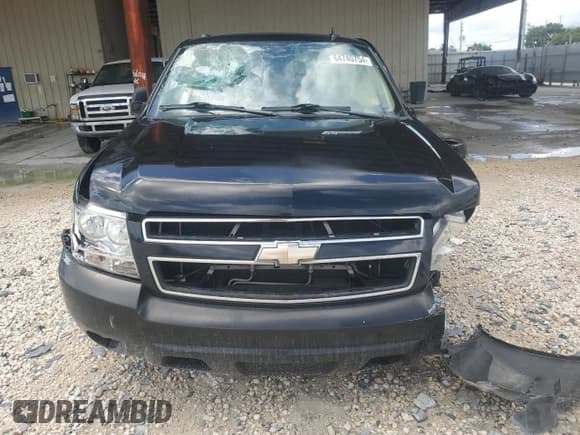 ✅ 2008 Chevrolet Suburban LTZ • VIN: 3GNFC16J88G204003 • Lot: 64740754. Wystawiony na Copart z przebiegiem 211 236 mil. Bezpłatny archiwum sprzedaży aukcyjnych z USA i szczegółowy raport historii pojazdu na DreamBid. Zdjęcie 5.