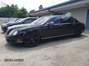 ✅ 2011 Bentley Flying Spur • VIN: SCBBR9ZAXBC069068 • Лот: 64547504. Опубликован ранее на Copart с пробегом 53 982 миль. Бесплатный доступ к архиву аукционных продаж из США и подробный отчёт об истории автомобиля на DreamBid. Изображение 1.