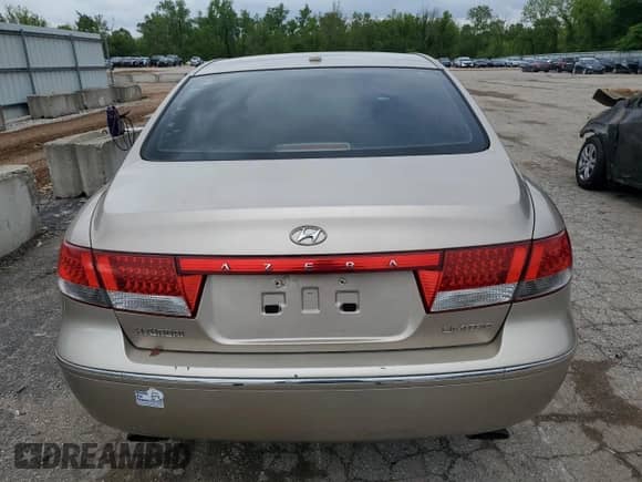 2008 Hyundai Azera Limited с VIN KMHFC46F28A291297, выставлен на аукционе Copart как лот 56549315 с пробегом 161 035 миль миль и Чистый • Clean title. История ставок и продаж доступна на DreamBid. Изображение 6.
