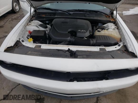 ✅ 2018 Dodge Challenger GT • VIN: 2C3CDZGG5JH322871 • Lot: 50640273. Wystawiony na Copart z przebiegiem 31 292 mil. Bezpłatny archiwum sprzedaży aukcyjnych z USA i szczegółowy raport historii pojazdu na DreamBid. Zdjęcie 13.