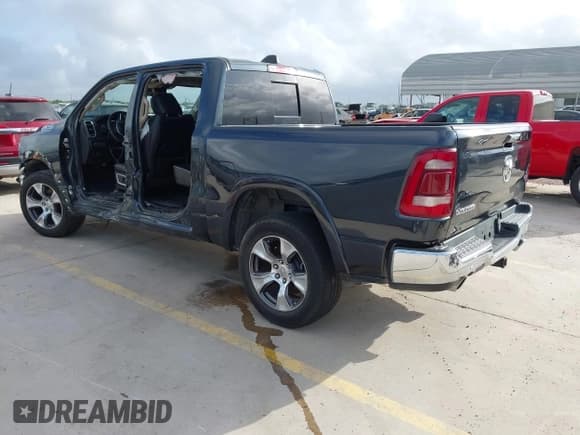 ✅ 2021 Ram 1500 Laramie • VIN: 1C6RREJT4MN821315 • Lot: 42528986. Listed on IAAI with 88,959 mi. Free auction sales archive from the USA and detailed vehicle history report at DreamBid. Image 3.