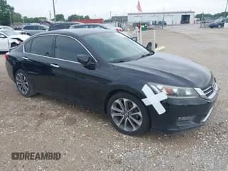 ✅ 2015 Honda Accord Sport • VIN: 1HGCR2F56FA209460 • Lot: 42789633. Listed on IAAI with 194,278 mi. Free auction sales archive from the USA and detailed vehicle history report at DreamBid. Image 1.