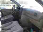 2002 Dodge Caravan eL z VIN 1B4GP34332B579781, wystawiony jako IAAI lot #40827810 z przebiegiem 221 891 mil mil oraz . Historia ofert i sprzedaży dostępna na DreamBid. Obrazek 5.