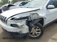 ✅ 2014 Jeep Cherokee Altitude • VIN: 1C4PJMCS2EW128356 • Lot: 42513328. Listed on IAAI with 89,884 mi. Free auction sales archive from the USA and detailed vehicle history report at DreamBid. Image 6.