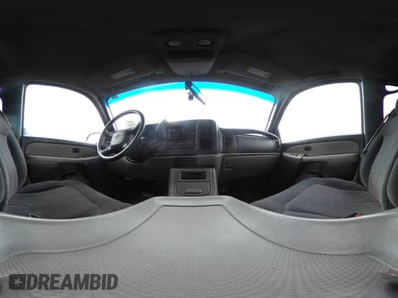 2000 Chevrolet Suburban LT с VIN 3GNFK16T1YG197268, выставлен на аукционе IAAI как лот 42026756 с пробегом 151 674 миль миль и . История ставок и продаж доступна на DreamBid. Изображение 18.