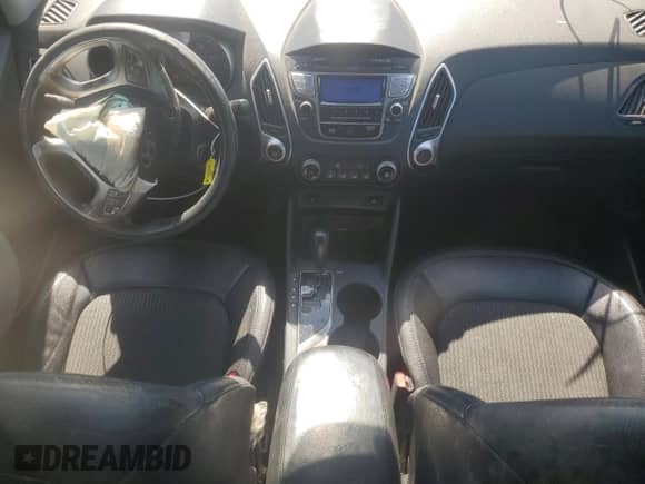 2013 Hyundai Tucson GLS z VIN KM8JU3AC9DU713671, wystawiony jako Copart lot #64999045 z przebiegiem 69 751 mil mil oraz Szkoda całkowita • Salvage title. Historia ofert i sprzedaży dostępna na DreamBid. Obrazek 8.