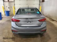 ✅ 2018 Hyundai Accent SE • VIN: 3KPC24A37JE033464 • Lot: 92065825. Wystawiony na Copart z przebiegiem 97 601 mil. Bezpłatny archiwum sprzedaży aukcyjnych z USA i szczegółowy raport historii pojazdu na DreamBid. Zdjęcie 6.