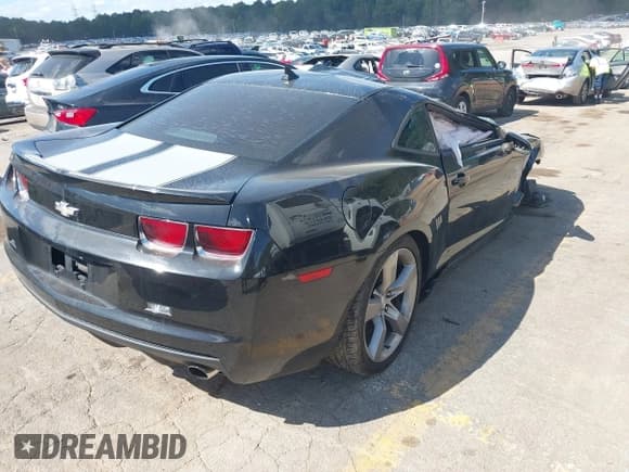 ✅ 2013 Chevrolet Camaro LS • VIN: 2G1FE1E3XD9240567 • Lot: 39664950. Listed on IAAI with 132,525 mi. Free auction sales archive from the USA and detailed vehicle history report at DreamBid. Image 4.