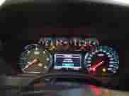 2018 Chevrolet Suburban LS с VIN 1GNSCGKC8JR258125, выставлен на аукционе IAAI как лот 41592487 с пробегом 146 190 миль миль и . История ставок и продаж доступна на DreamBid. Изображение 7.