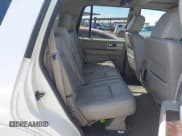 ✅ 2008 Ford Expedition Limited • VIN: 1FMFU19568LA06913 • Lot: 42324971. Listed on IAAI with 154,271 mi. Free auction sales archive from the USA and detailed vehicle history report at DreamBid. Image 8.