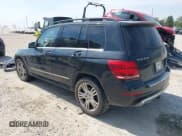 ✅ 2013 Mercedes-Benz GLK 350 • VIN: WDCGG8JB8DF942514 • Lot: 43246972. Wystawiony na IAAI z przebiegiem 240 318 mil. Bezpłatny archiwum sprzedaży aukcyjnych z USA i szczegółowy raport historii pojazdu na DreamBid. Zdjęcie 3.