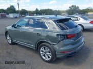 ✅ 2025 Audi Q3 S line Premium • VIN: WA1DECF39S1057116 • Lot: 43202256. Wystawiony na IAAI z przebiegiem 16 195 mil. Bezpłatny archiwum sprzedaży aukcyjnych z USA i szczegółowy raport historii pojazdu na DreamBid. Zdjęcie 3.