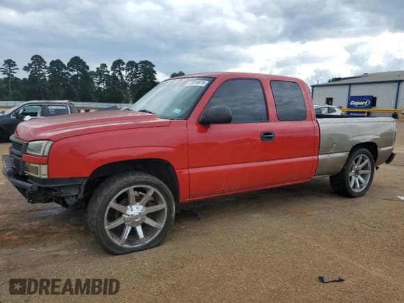 ✅ 2006 Chevrolet Silverado 1500 LT1 • VIN: 1GCEC19Z46Z204650 • Лот: 72016674. Опубликован ранее на Copart с пробегом 177 794 миль. Бесплатный доступ к архиву аукционных продаж из США и подробный отчёт об истории автомобиля на DreamBid. Изображение 1.