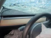 ✅ 2022 Tesla Model 3 Long Range • VIN: 5YJ3E1EB4NF192708 • Lot: 81671035. Wystawiony na Copart z przebiegiem Nie podano. Bezpłatny archiwum sprzedaży aukcyjnych z USA i szczegółowy raport historii pojazdu na DreamBid. Zdjęcie 9.