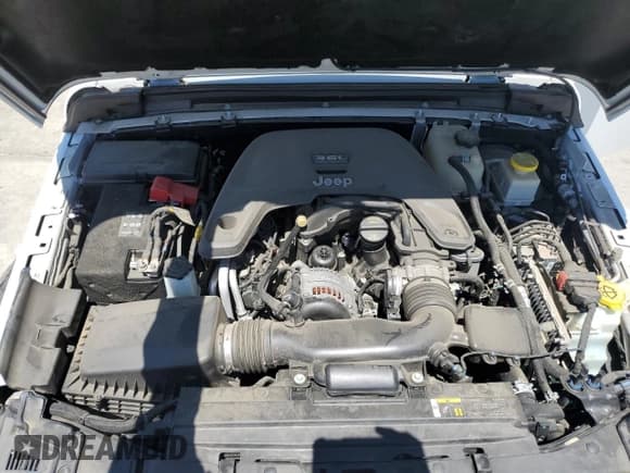 ✅ 2020 Jeep Gladiator Overland • VIN: 1C6HJTFG3LL129835 • Lot: 53451795. Listed on Copart with 48,088 mi. Free auction sales archive from the USA and detailed vehicle history report at DreamBid. Image 13.