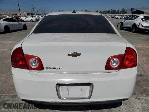 2012 Chevrolet Malibu 1LT z VIN 1G1ZC5E00CF379953, wystawiony jako Copart lot #72224234 z przebiegiem 188 440 mil mil oraz Szkoda całkowita • Salvage title. Historia ofert i sprzedaży dostępna na DreamBid. Obrazek 6.
